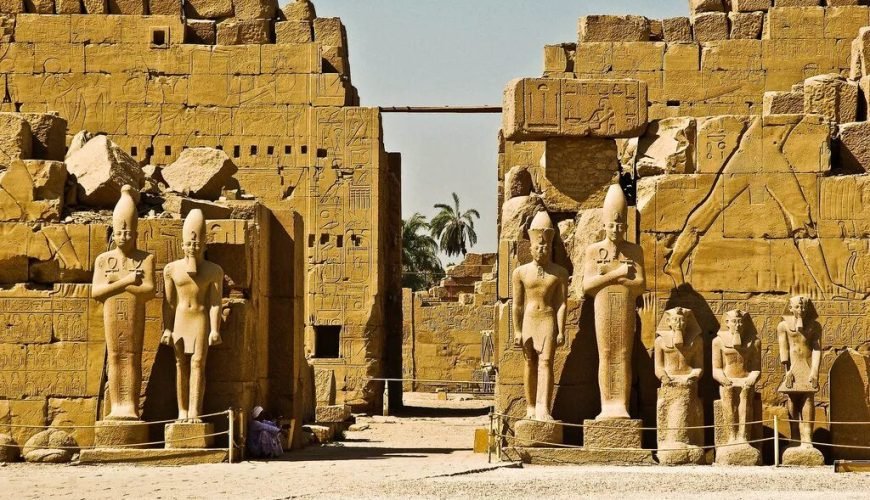 From Hurghada to Luxor One Day