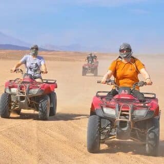 Wüstensafari Hurghada – Quad, Jeep & Beduinen